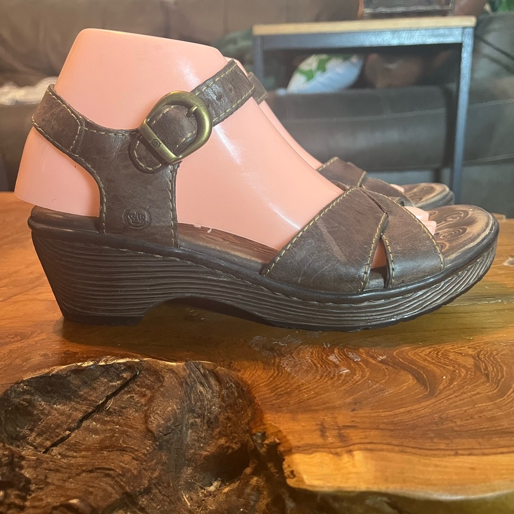Born Brown Leather Heeled Sandals Size 8/39